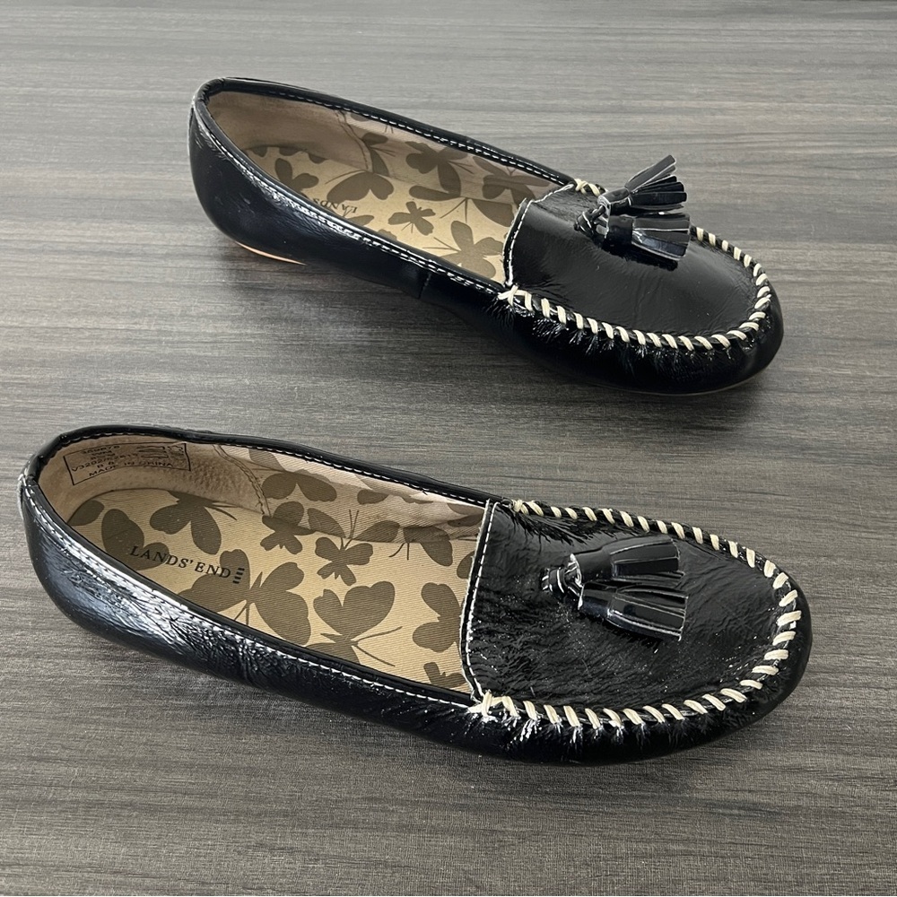 Lands End Women’s Size 8 1/2M Black  Slip On Flats Loafers.